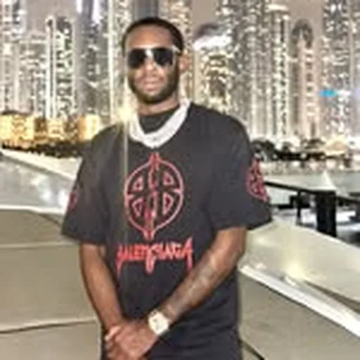 @dirtbike_lb profile image
