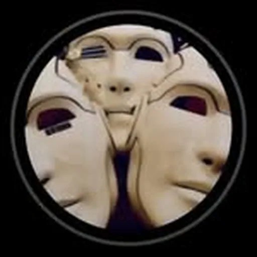 @dis.guises profile image