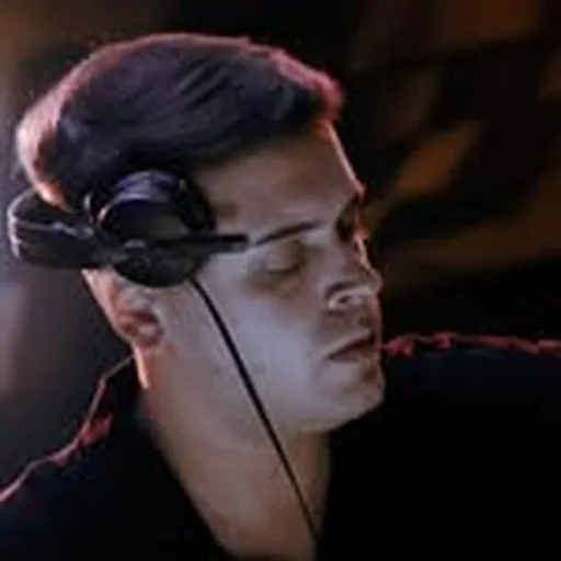 @distant_tf profile image