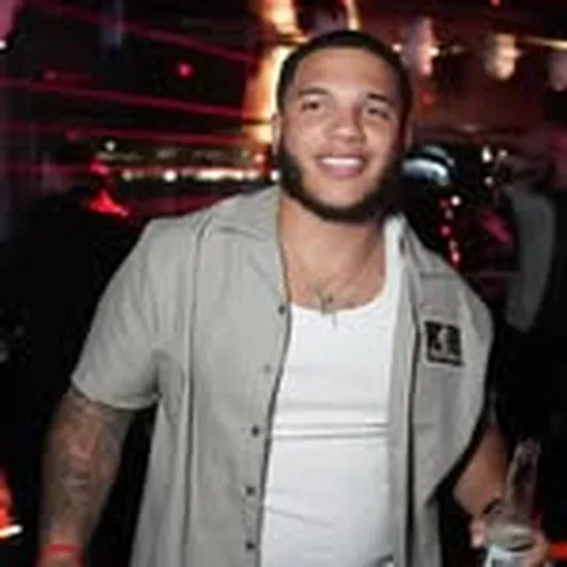 @dj.breezy_ profile image