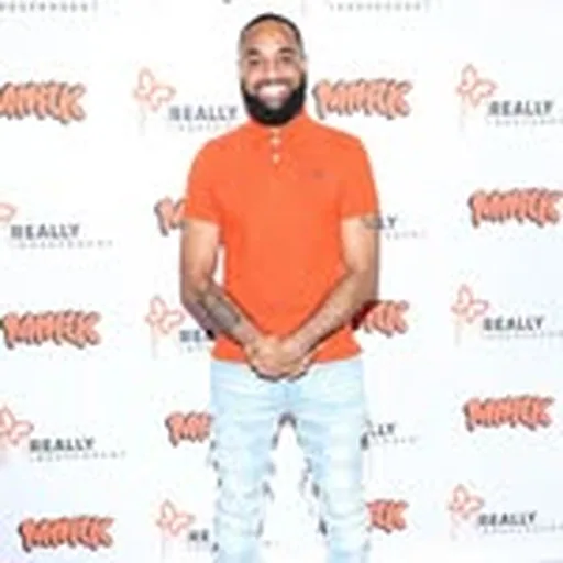 @dj_arod profile image