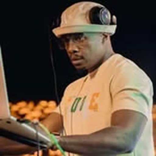 @dj_dashug profile image