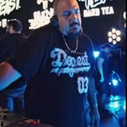 @dj_deaf_one profile image
