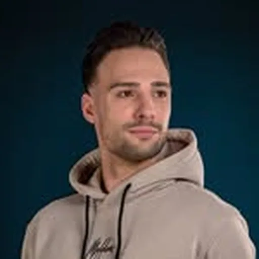 @dj_dimitri_k profile image