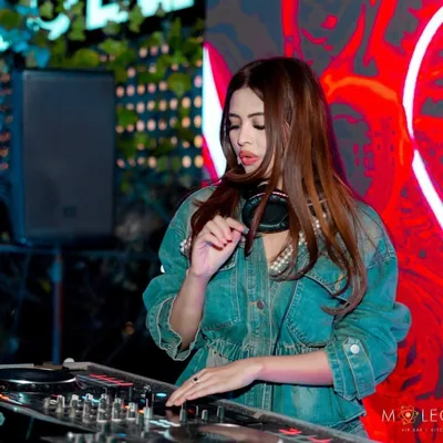 @dj_mariya_ profile image