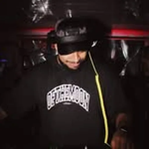 @djadubz profile image
