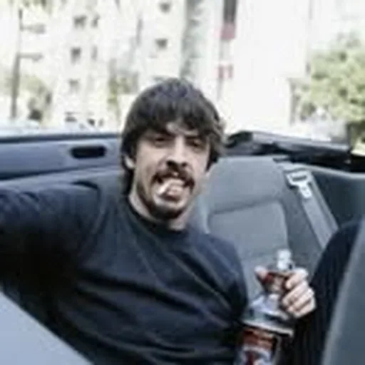 @djcodeinewar profile image