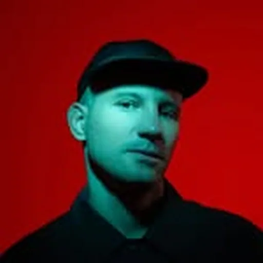 @djdamike profile image