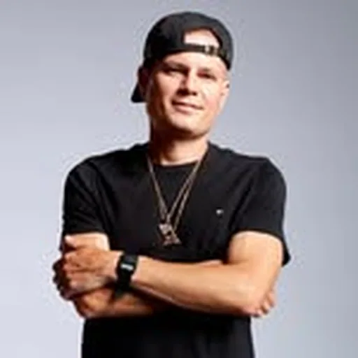 @djdmil profile image