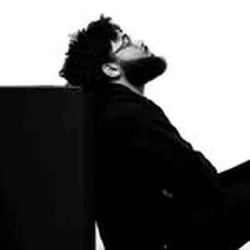 @djdommb profile image