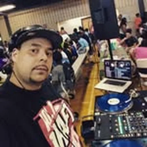 @djdoublenyce profile image