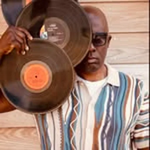 @djdsa_intl profile image