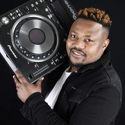 @djferrydee profile image