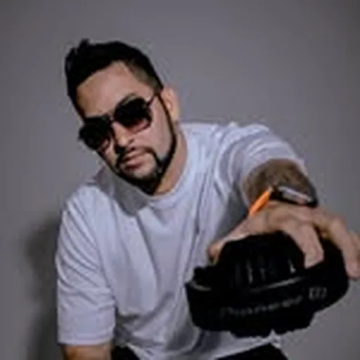 @djfiuger profile image