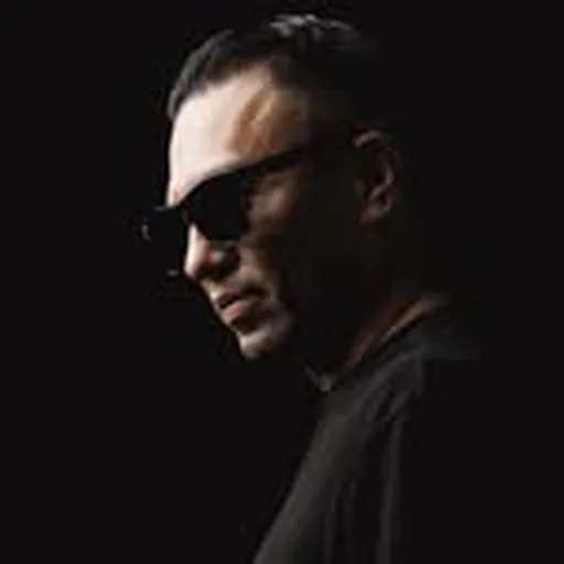 @djideal profile image
