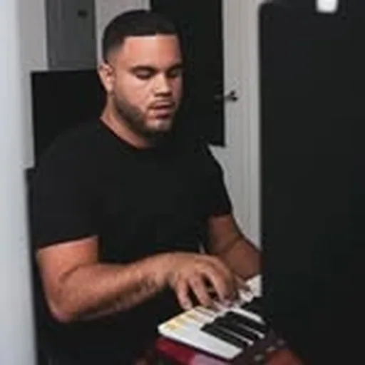 @djjuniorrm profile image