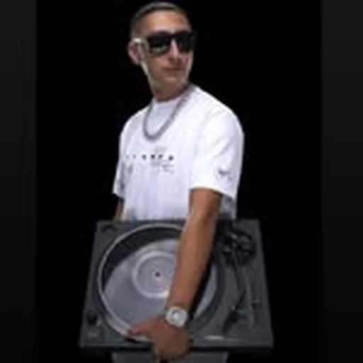 @djkrazmix profile image