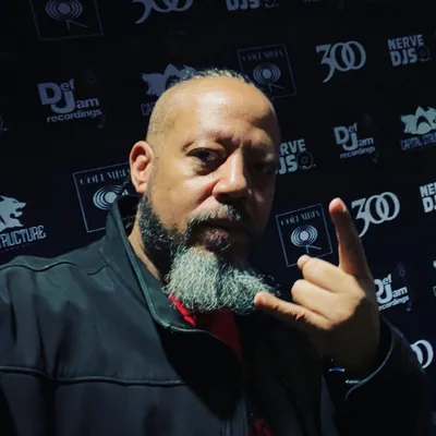 @djlarryloud profile image