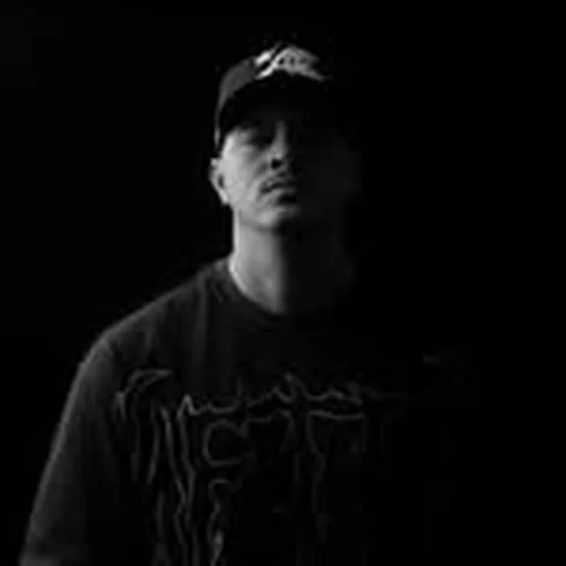 @djleiizer profile image