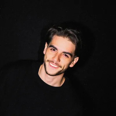 @djlez_ profile image