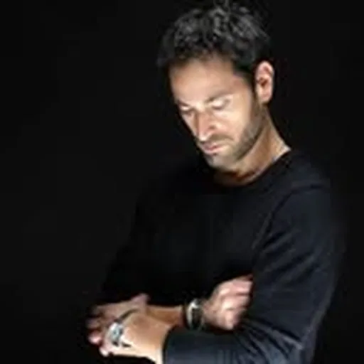 @djmartial profile image