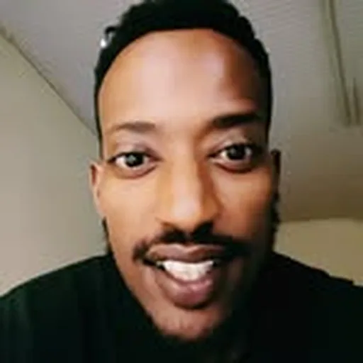 @djmbtious profile image