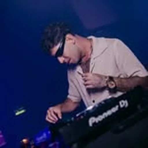 @djmicao profile image