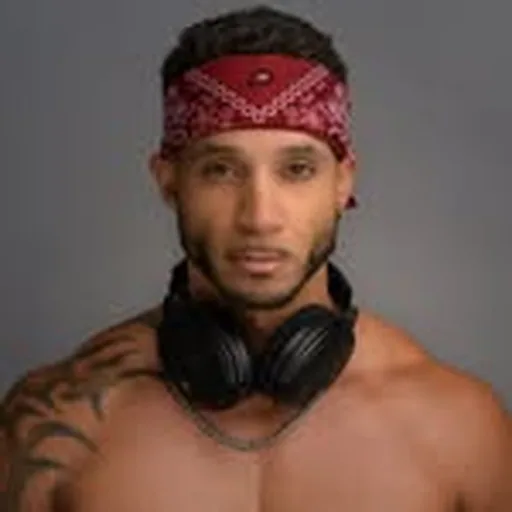 @djmon_g profile image