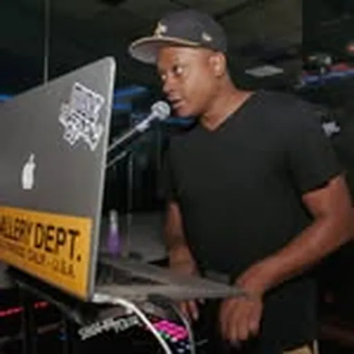 @djmoney_mook profile image