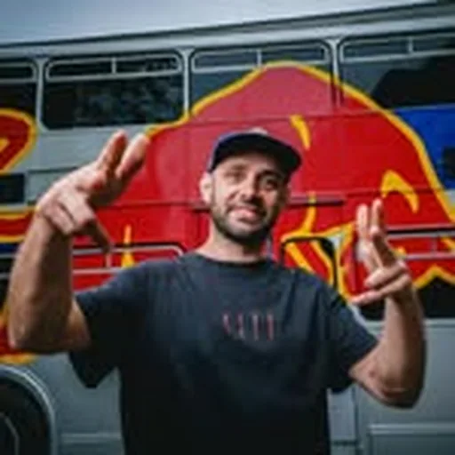 @djoneup profile image
