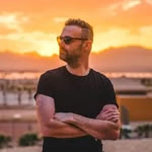 @djpaulthomas profile image