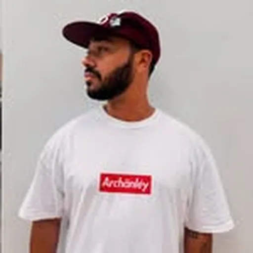@djperrymartin profile image