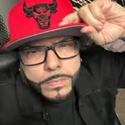 @djrecka profile image