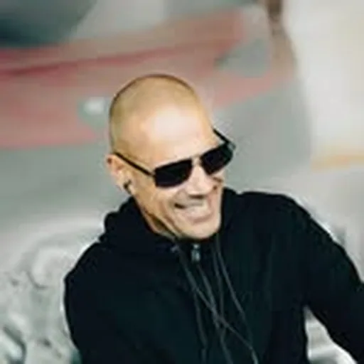 @djrichiedon profile image