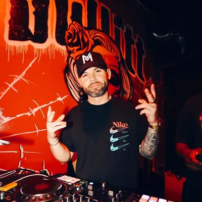 @djsharkey_ profile image