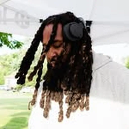 @djskoli profile image