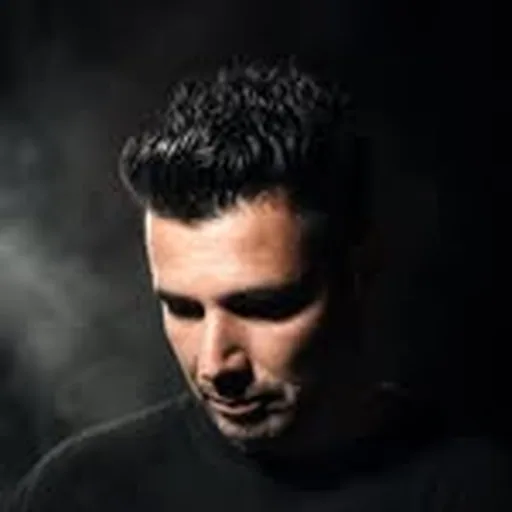 @djzombi profile image