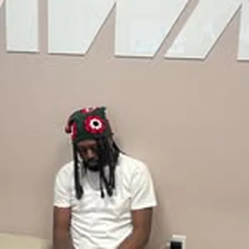 @doinhittz profile image