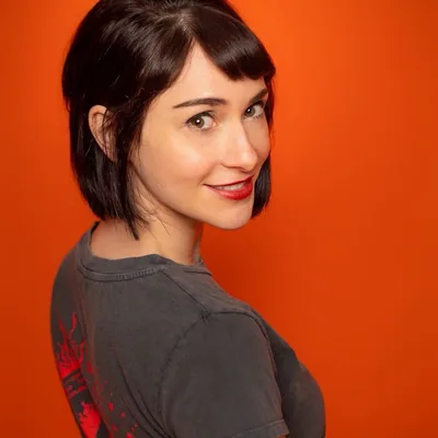 @dollymensmore profile image