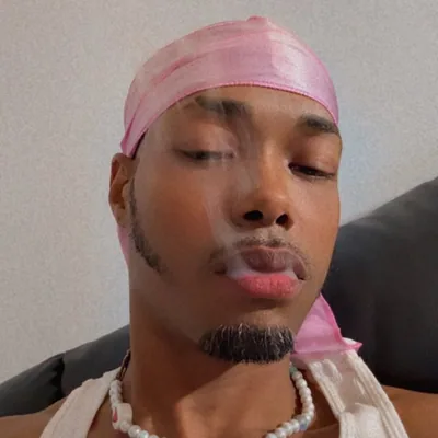 @domozillionairee profile image
