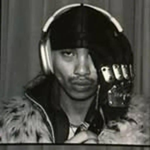 @dontplaylefou profile image