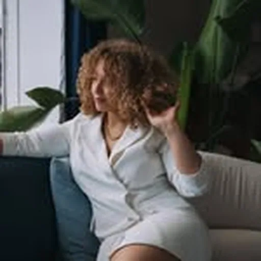 @dosbydeb_ profile image
