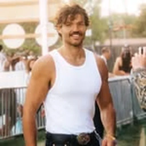 @downtofilm profile image