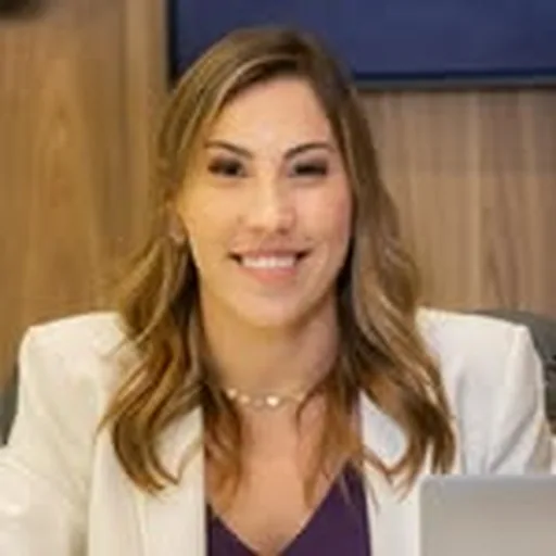 @dracarolinaplastica profile image