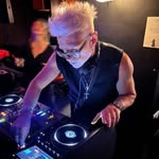 @dramirezmusic profile image