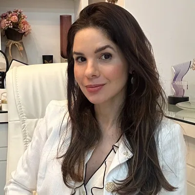 @drasilviafiuza profile image