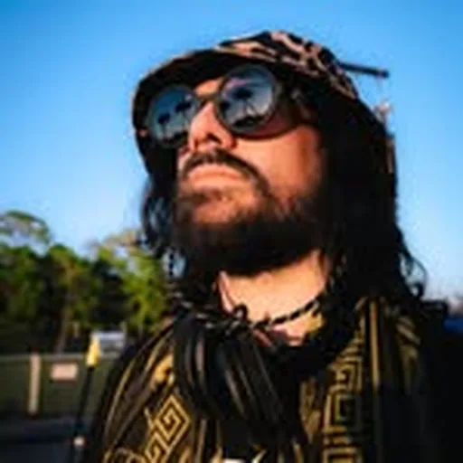 @dre_truth profile image