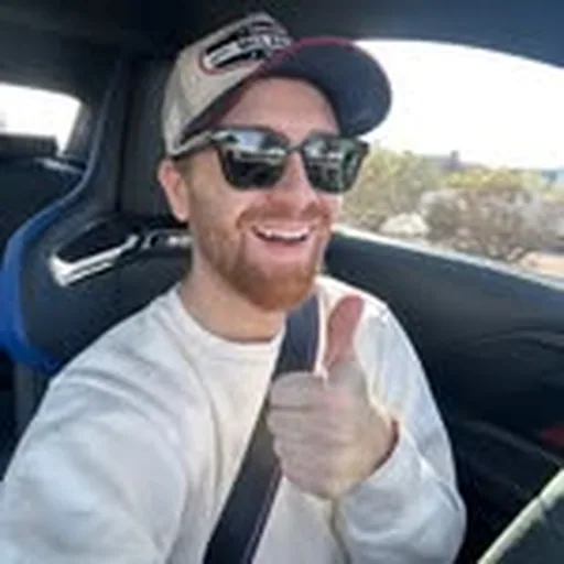 @drivewithdray profile image