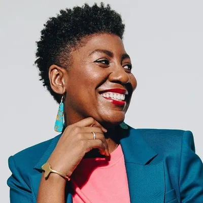 @drsarahlwebb profile image