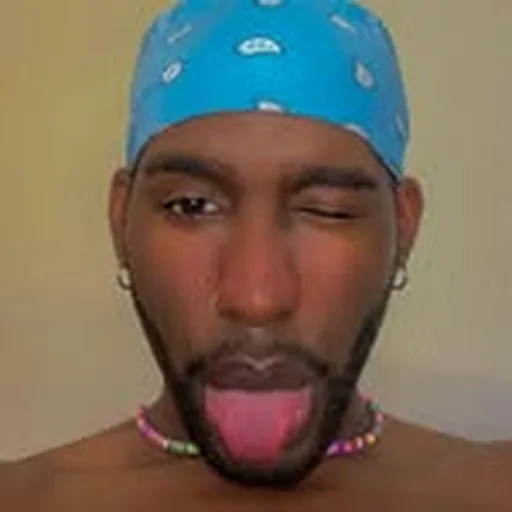 @duhmarr profile image